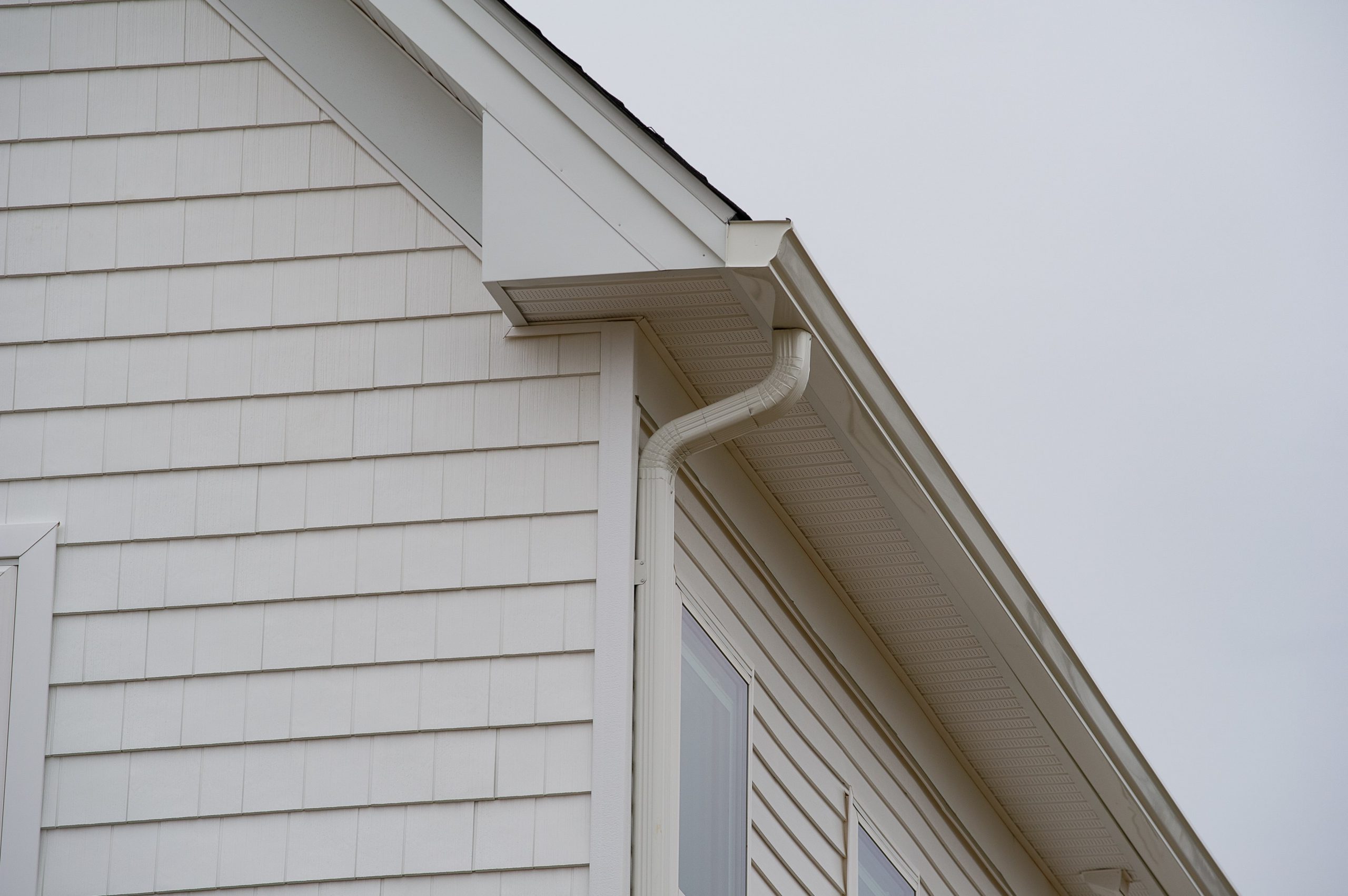 Gutters installation crystal lake